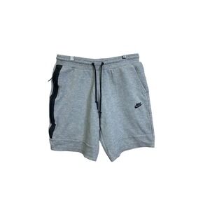 Nike‎ Men's Gray Tech Fleece Shorts with Zipper Pocket - Size Large